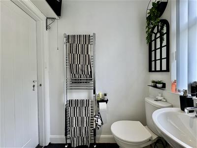Picture 18